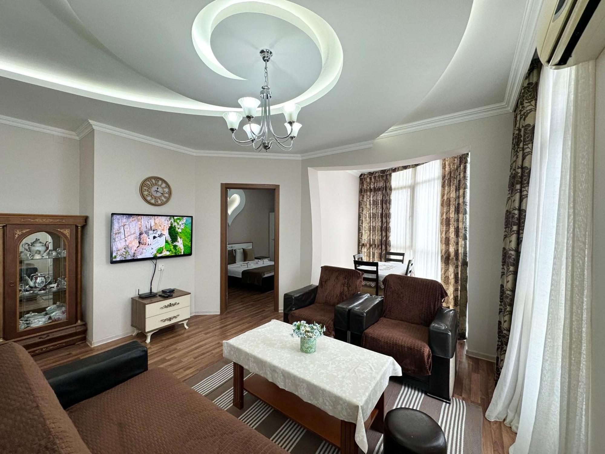 Grand Home Batumi Phòng bức ảnh